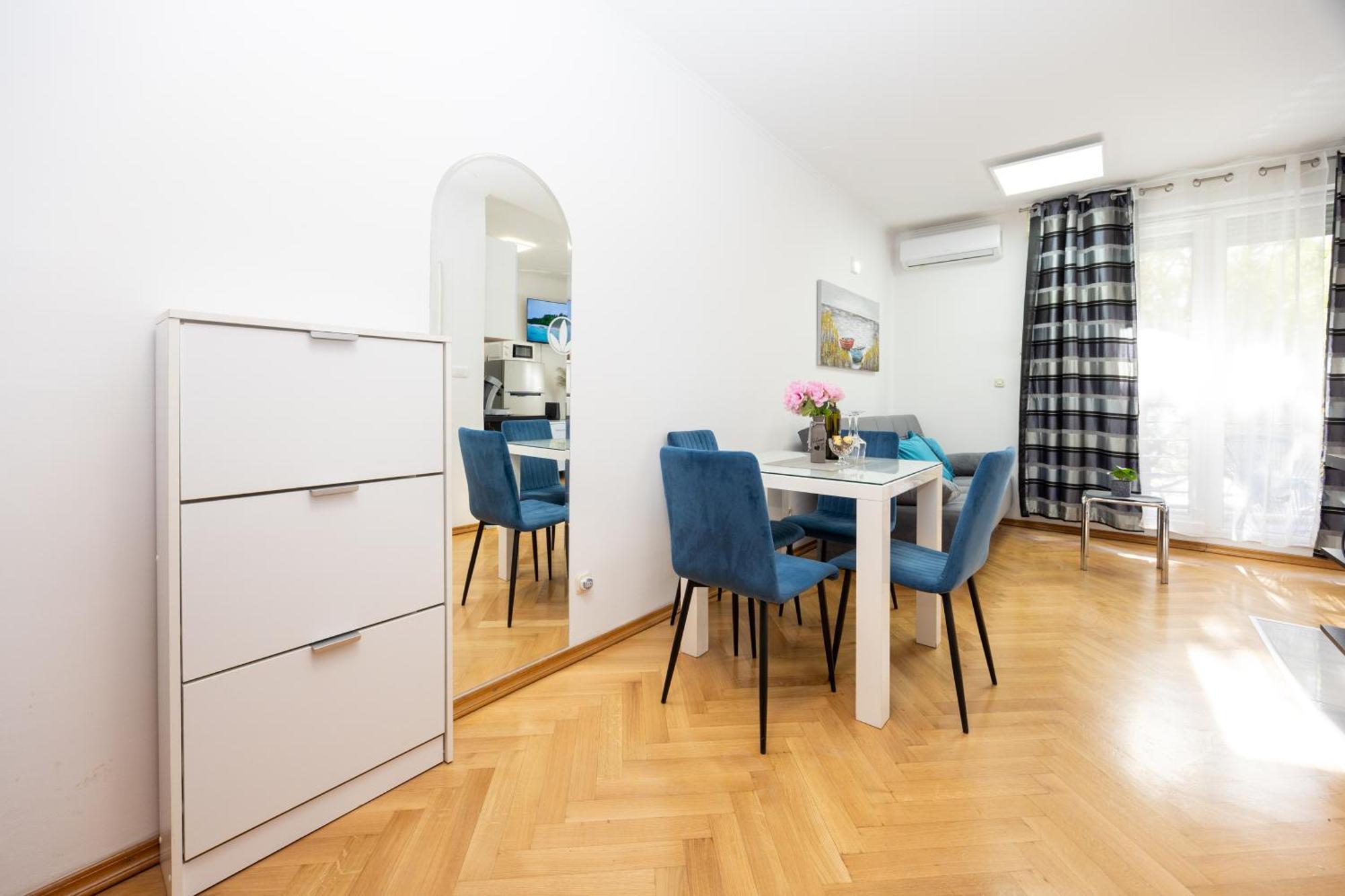 Apartment Paolo By The Beach Znjan Split Luaran gambar