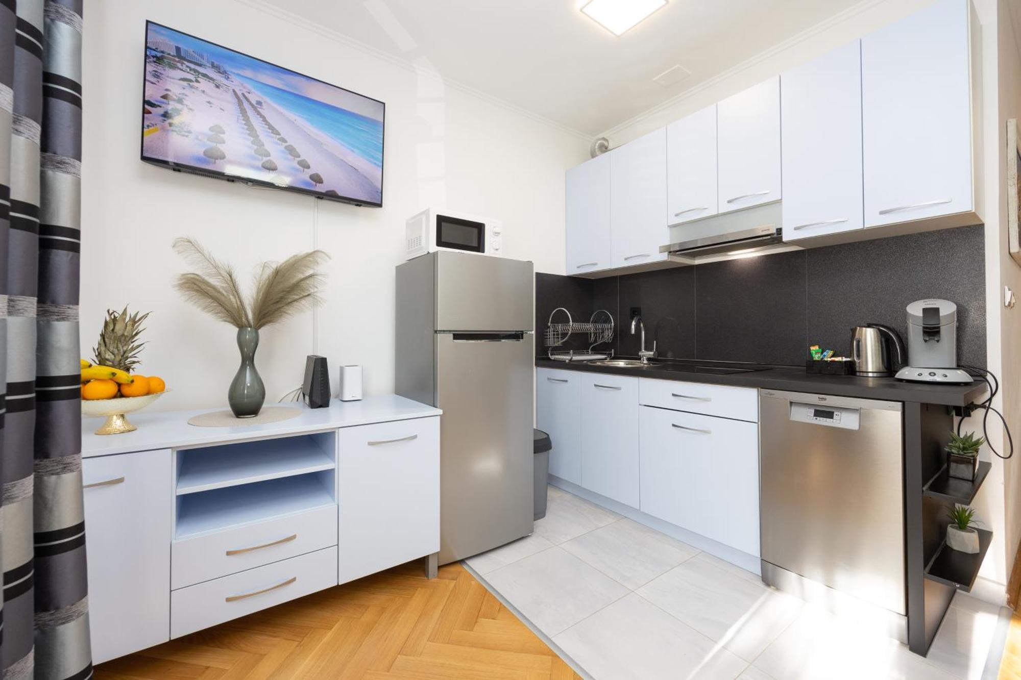 Apartment Paolo By The Beach Znjan Split Luaran gambar