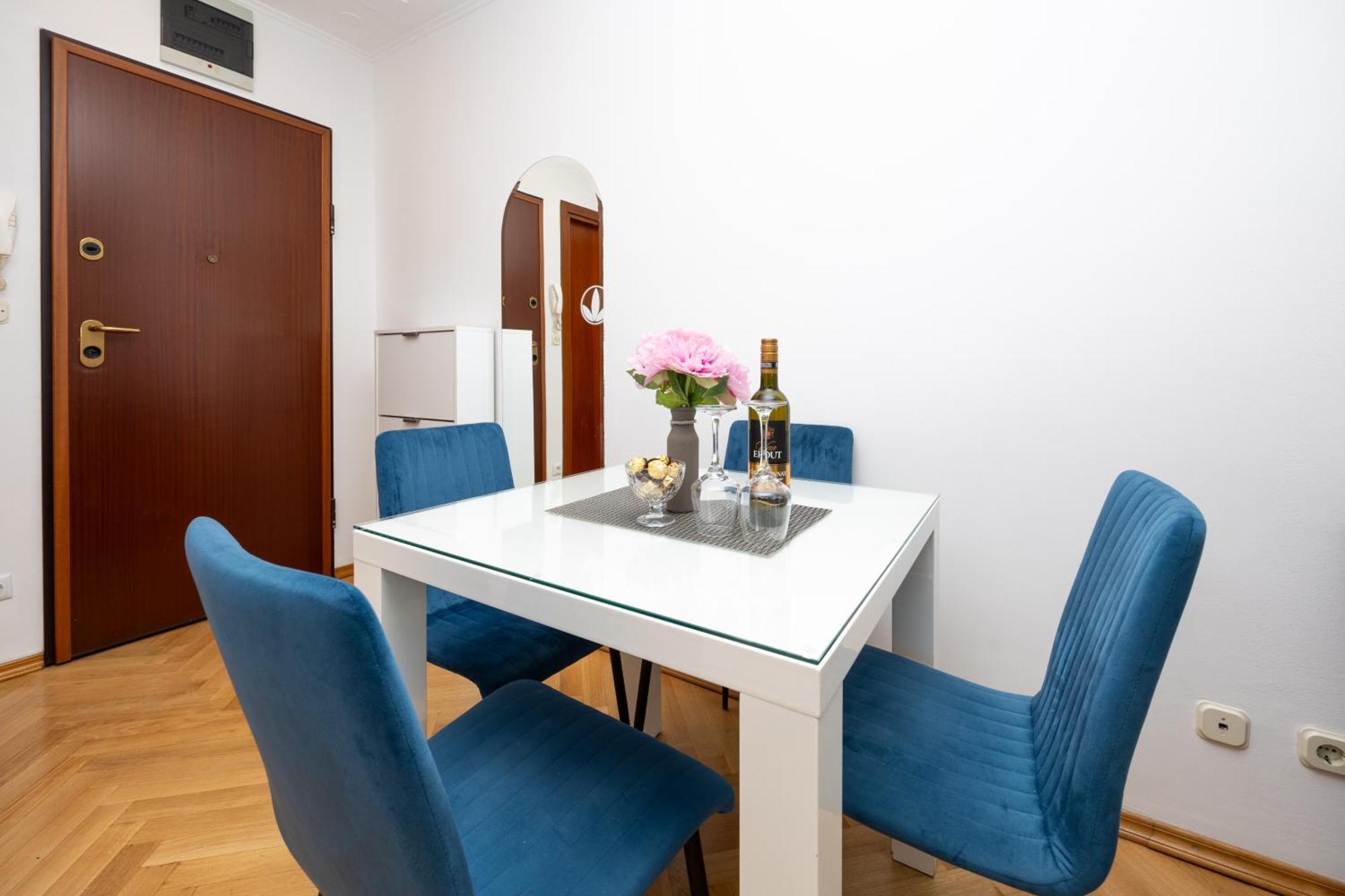 Apartment Paolo By The Beach Znjan Split Luaran gambar
