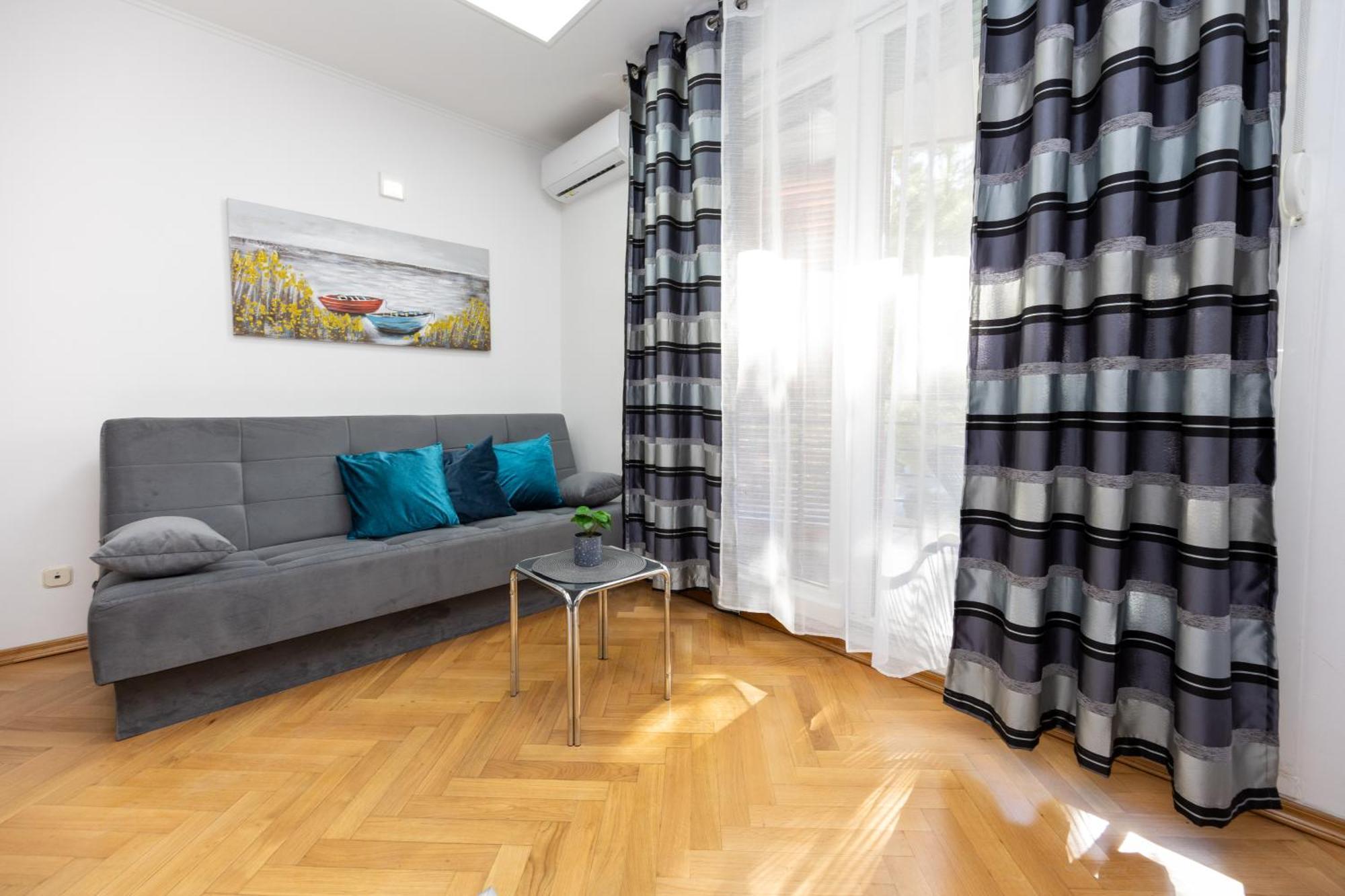 Apartment Paolo By The Beach Znjan Split Luaran gambar